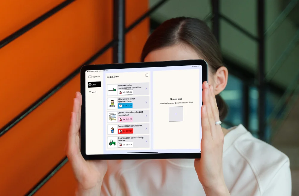 Personen mit Unterstützter Kommunikation nutzen das Independo Tagebuch